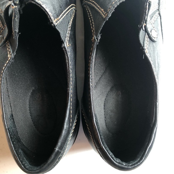 Clark’s Woman’s Black Leather Comfort Shoes Size 9M - Picture 5 of 8
